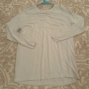 Lululemon top in light tan- PERFECT with leggings!